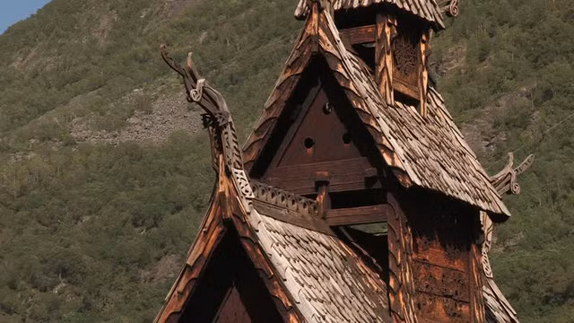 ky la nha tho bang go khong dung dinh ton tai suot hon 800 nam