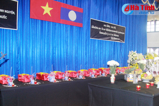 cau sieu cho liet sy quan tinh nguyen chuyen gia viet nam hy sinh tai lao