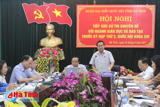 can co che do dac thu cho can bo giao vien vung anh huong thien tai