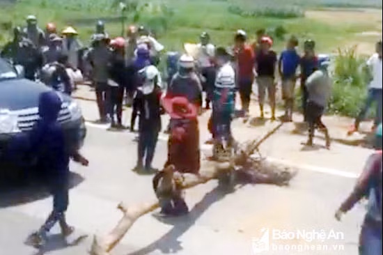 ban chat cac nha hoat dong va su xao ngon cua the luc thu dich