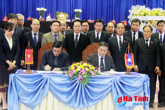 cau sieu cho liet sy quan tinh nguyen chuyen gia viet nam hy sinh tai lao