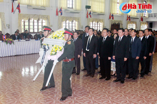 cau sieu cho liet sy quan tinh nguyen chuyen gia viet nam hy sinh tai lao