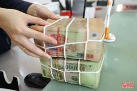 Tín dụng tăng mạnh, dòng tiền đang "chảy" vào đâu?