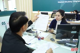 Bất chấp chênh lệch lãi suất, dòng tiền vẫn chảy vào ngân hàng quốc doanh