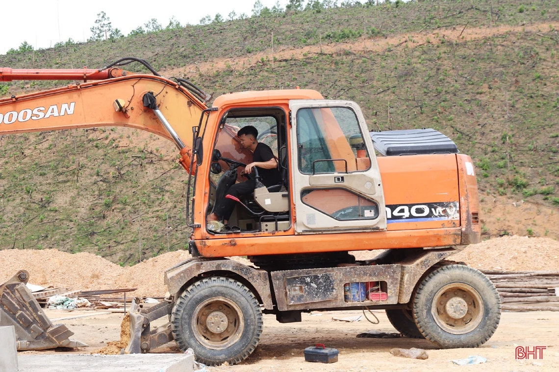 Đưa khu xử lý rác thải huyện Vũ Quang vào vận hành từ tháng 9/2022