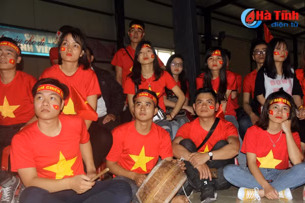 vo oa voi sieu pham cau vong trong tuyet cua quang hai