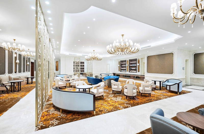 Tổng diện tích hội họp của Sheraton Đà Nẵng trên 3.300 m2 với 14 phòng chức năng khác nhau: phòng tiệc, phòng chờ cho lãnh đạo cấp cao, phòng chờ cho Bộ trưởng, phòng họp bí mật, phòng dành cho nhân viên an ninh bảo vệ cấp cao, phòng thay đồ. khu nghi duong dau tien tai dong nam a dat chuan sheraton grand resort