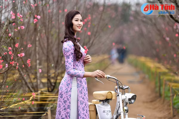 nu sinh ha tinh top 15 hoa hau dai duong duyen dang voi ao dai don tet