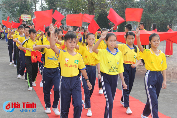 an tuong man vo gay tai hoi khoe phu dong huyen nghi xuan