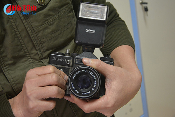 giam doc doanh nghiep khoe bo suu tap may anh co quy hiem