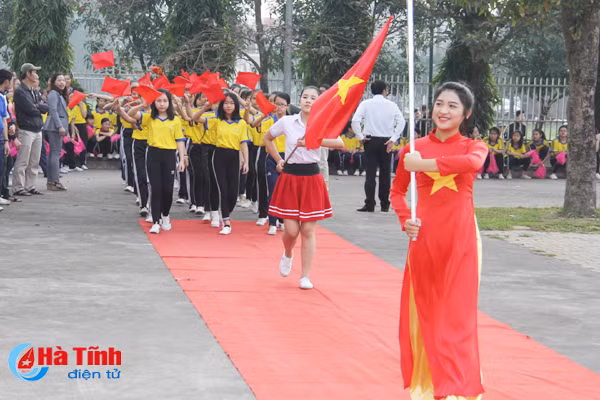 an tuong man vo gay tai hoi khoe phu dong huyen nghi xuan