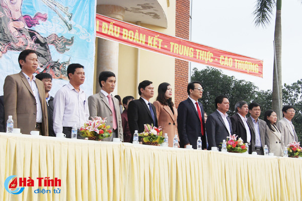 an tuong man vo gay tai hoi khoe phu dong huyen nghi xuan