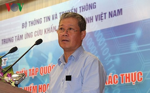 Ông Nguyễn Thành Hưng, Thứ trưởng Bộ Thông tin và Truyền thông: Qua các sự cố về mất an toàn thông tin ở Việt Nam, có thể thấy nguyên nhân chủ yếu là do con người. da so loi gay mat an toan thong tin do loi cua nguoi dung