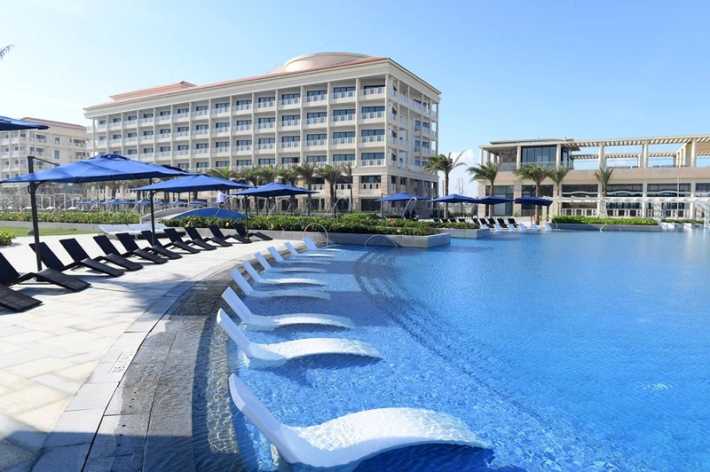 khu nghi duong dau tien tai dong nam a dat chuan sheraton grand resort