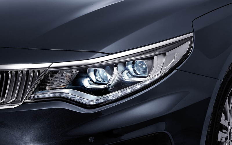 kia optima 2019 trinh lang canh tranh toyota camry