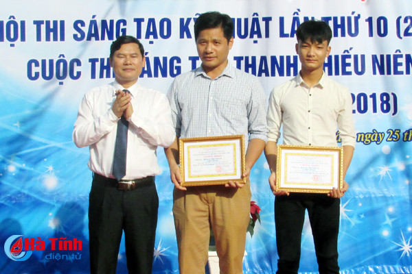 nghi xuan khen thuong cac giai phap dat giai hoi thi sang tao ky thuat