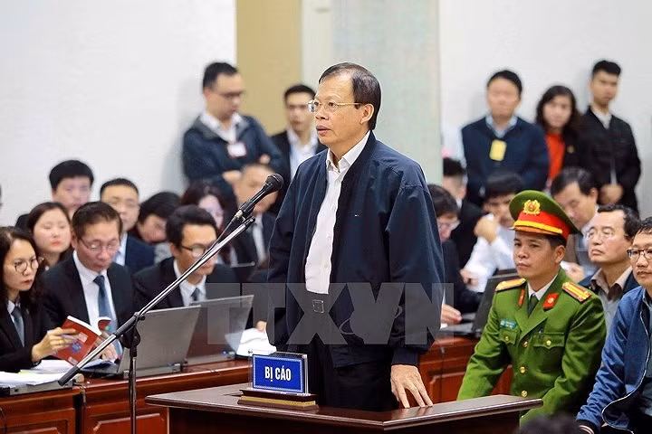 hom nay toa tuyen an voi bi cao dinh la thang va 21 dong pham