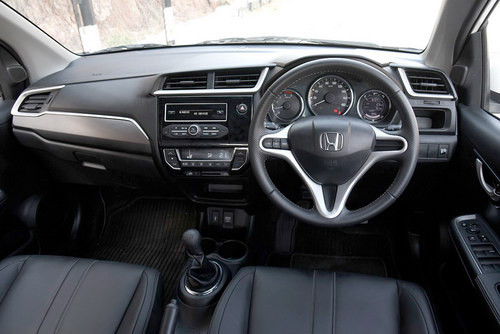 xe 7 cho honda br v co gia chi 450 trieu dong