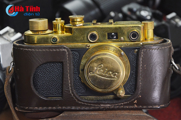 giam doc doanh nghiep khoe bo suu tap may anh co quy hiem