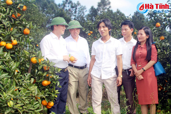 tich cuc tuyen truyen chong cac luan dieu xuyen tac cua the luc thu dich