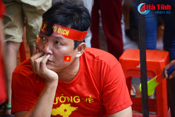 nhung giot le nuoi tiec trong niem tu hao