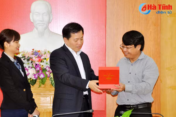 keiti khao sat lap ke hoach du an cai thien he thong thoat nuoc ha tinh