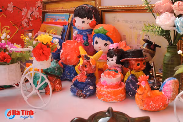 ron rang hoi cho xuan giup ban ngheo vui tet