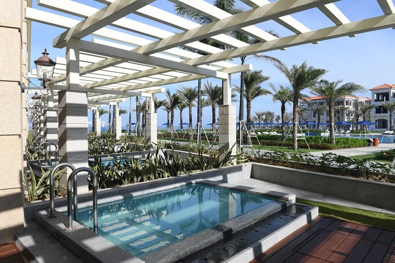 khu nghi duong dau tien tai dong nam a dat chuan sheraton grand resort