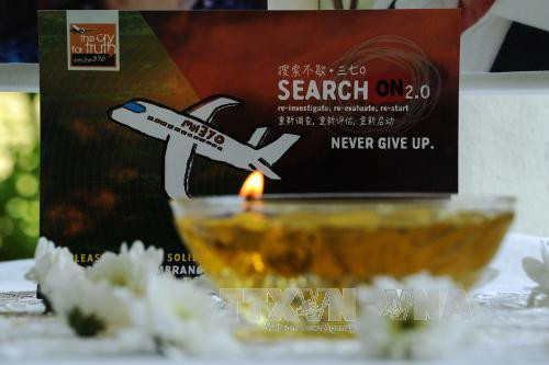 malaysia thue tau hien dai nhat tiep tuc tim kiem mh370