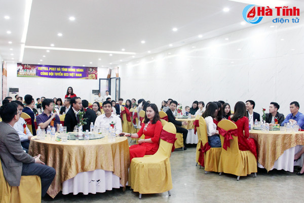 buu chinh viettel ha tinh tri an khach hang