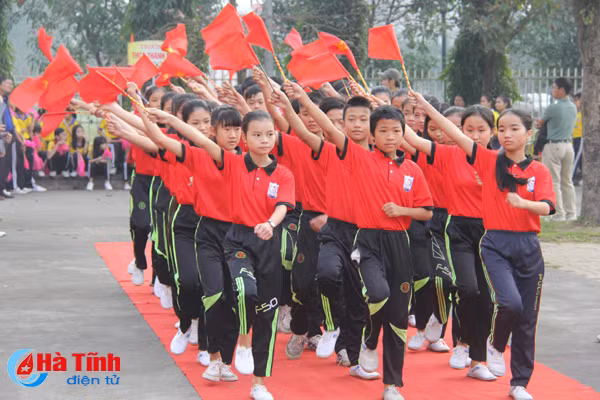 an tuong man vo gay tai hoi khoe phu dong huyen nghi xuan
