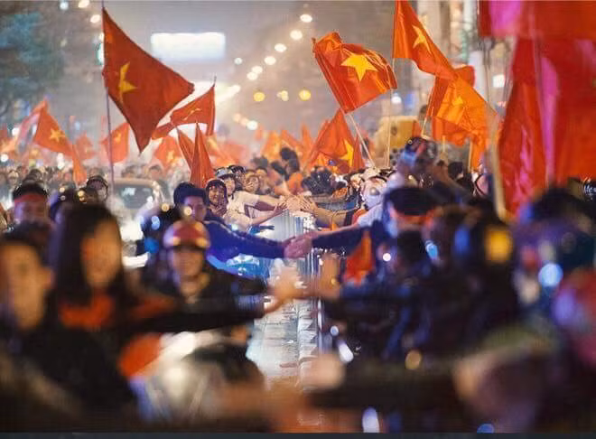tiec nuoi va tu hao