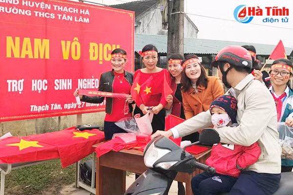 vo oa voi sieu pham cau vong trong tuyet cua quang hai