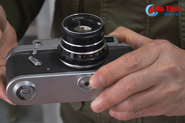 giam doc doanh nghiep khoe bo suu tap may anh co quy hiem