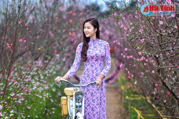nu sinh ha tinh top 15 hoa hau dai duong duyen dang voi ao dai don tet