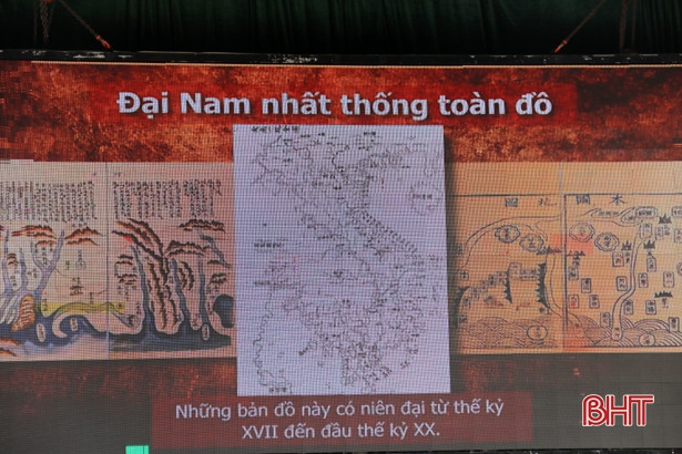 Hơn 1.300 học sinh dự triển lãm “Hoàng Sa, Trường Sa của Việt Nam”