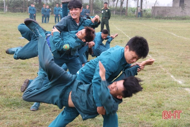 Nghi Xuân thực hiện tốt 5 nhiệm vụ quân sự - quốc phòng