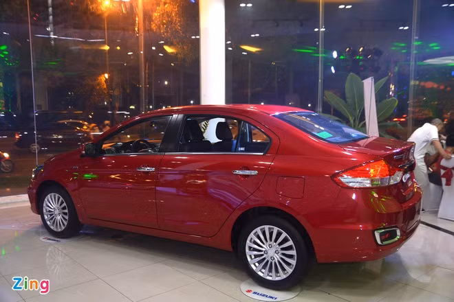 Suzuki Ciaz 2020 được ra mắt tại Việt Nam, giá 529 triệu đồng
