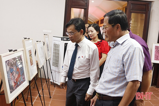 Khai mạc triển lãm tranh minh họa Truyện Kiều và các ấn phẩm của Nguyễn Du