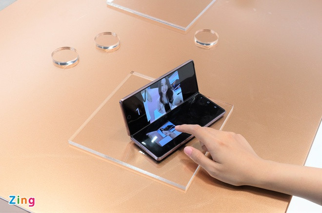 Những mẫu smartphone vừa lên kệ tại Việt Nam