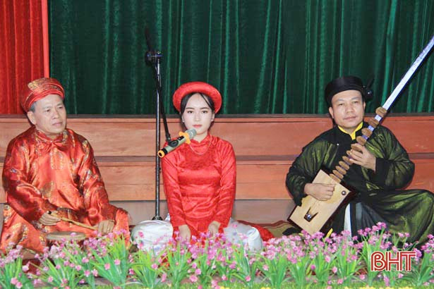 “Đại thi hào Nguyễn Du - sáng mãi tâm, tài”, diễn đàn ý nghĩa với tuổi trẻ 