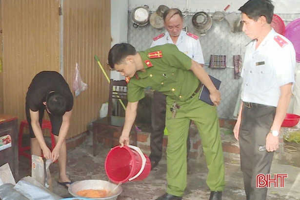 Xử phạt 15 triệu đồng một tiệm bánh ở thành phố Hà Tĩnh