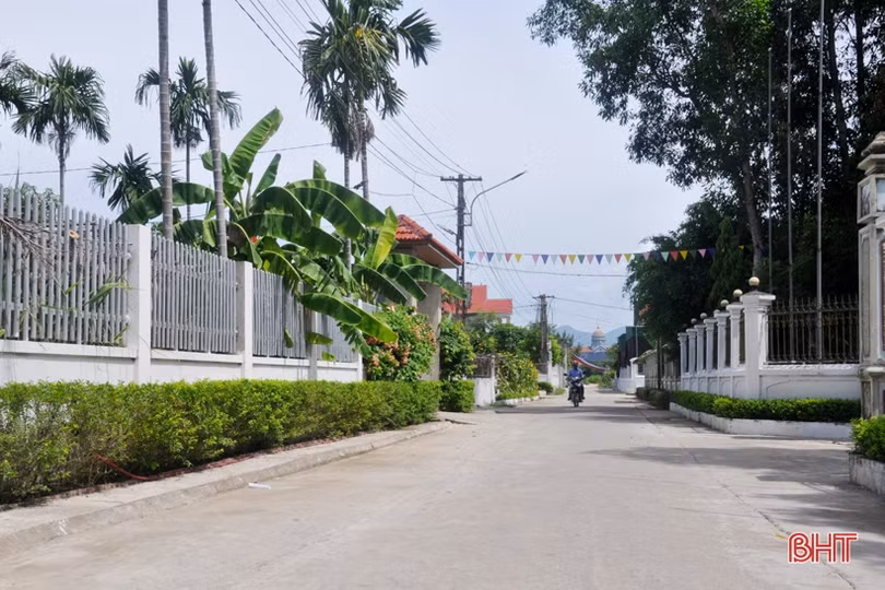 Làm theo lời Bác, người trưởng thôn “đem tài dân, sức dân, của dân để làm lợi cho dân”