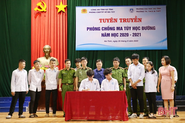 400 học sinh được tuyên truyền phòng, chống ma túy học đường