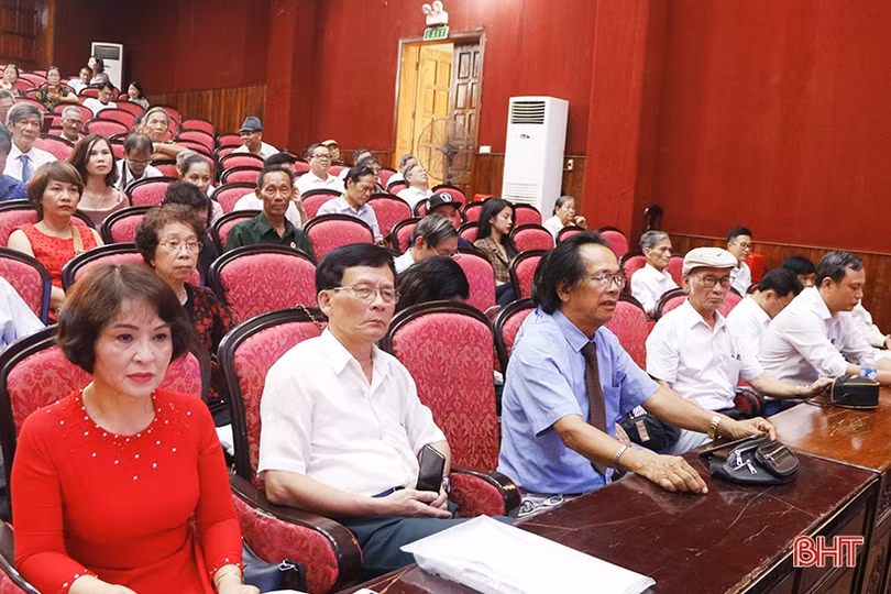 Long trọng trao giải thưởng VHNT và các cuộc thi về Nguyễn Du, Truyện Kiều