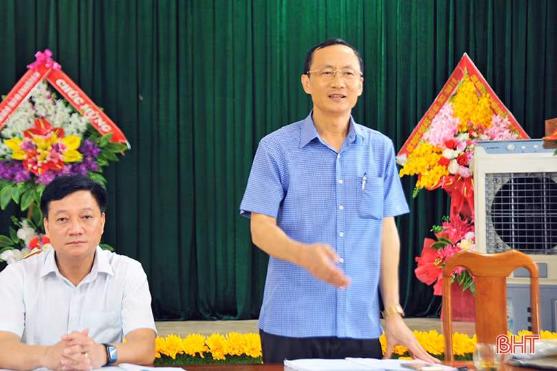 Hà Tĩnh lấy kinh nghiệm nông dân làm nền tảng xây dựng mô hình trồng lúa trên ruộng rươi