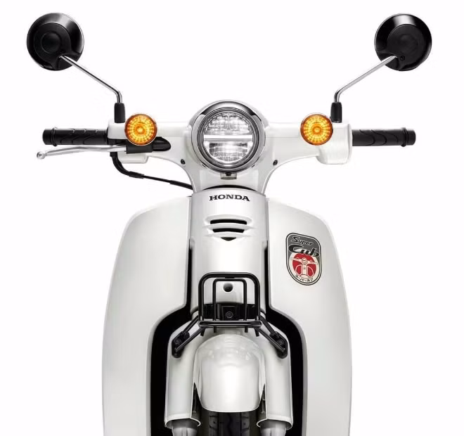 Ảnh chi tiết Honda Super Cub mới, mang động cơ thông minh