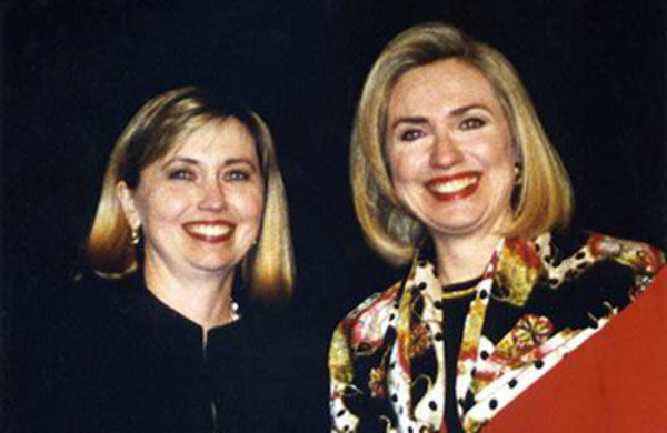 nguoi phu nu chuyen dong gia hillary clinton