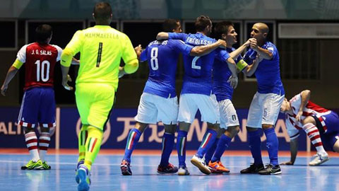 dt futsal italia thang nguoc paraguay dt futsal viet nam huong loi