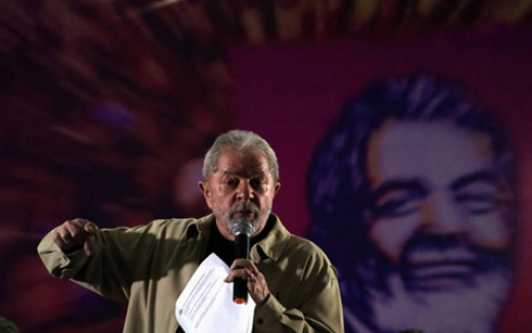 de nghi khoi to cuu tong thong brazil lula da silva toi tham nhung